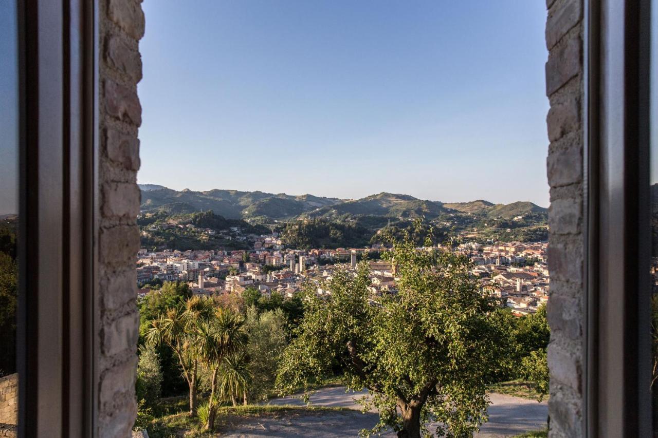 Villa Fortezza Antique Rooms Ascoli Piceno Exterior photo